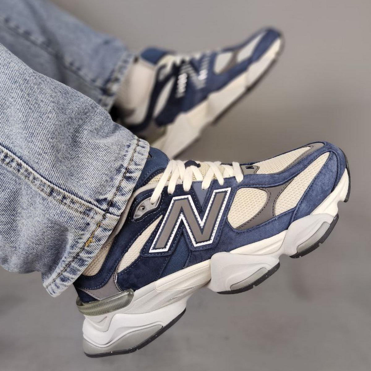 9060 Natural Indigo Sports Style Sneaker